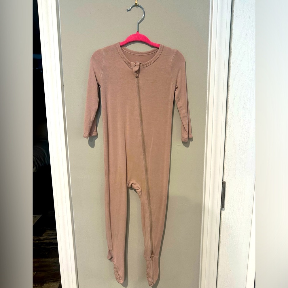 Kyte baby footie pajamas